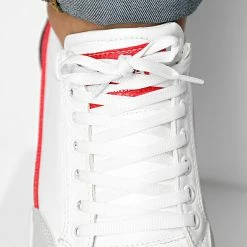 Nouveau 😍 Baskets 2001 White Red Black de Classic Series 🥰 -Classic Series Soldes bb salazar 335447 SRHT 2001 WHT RED BLK 20220906T142711 03