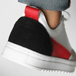 Nouveau 😍 Baskets 2001 White Red Black de Classic Series 🥰 -Classic Series Soldes bb salazar 335447 SRHT 2001 WHT RED BLK 20220906T142712 04