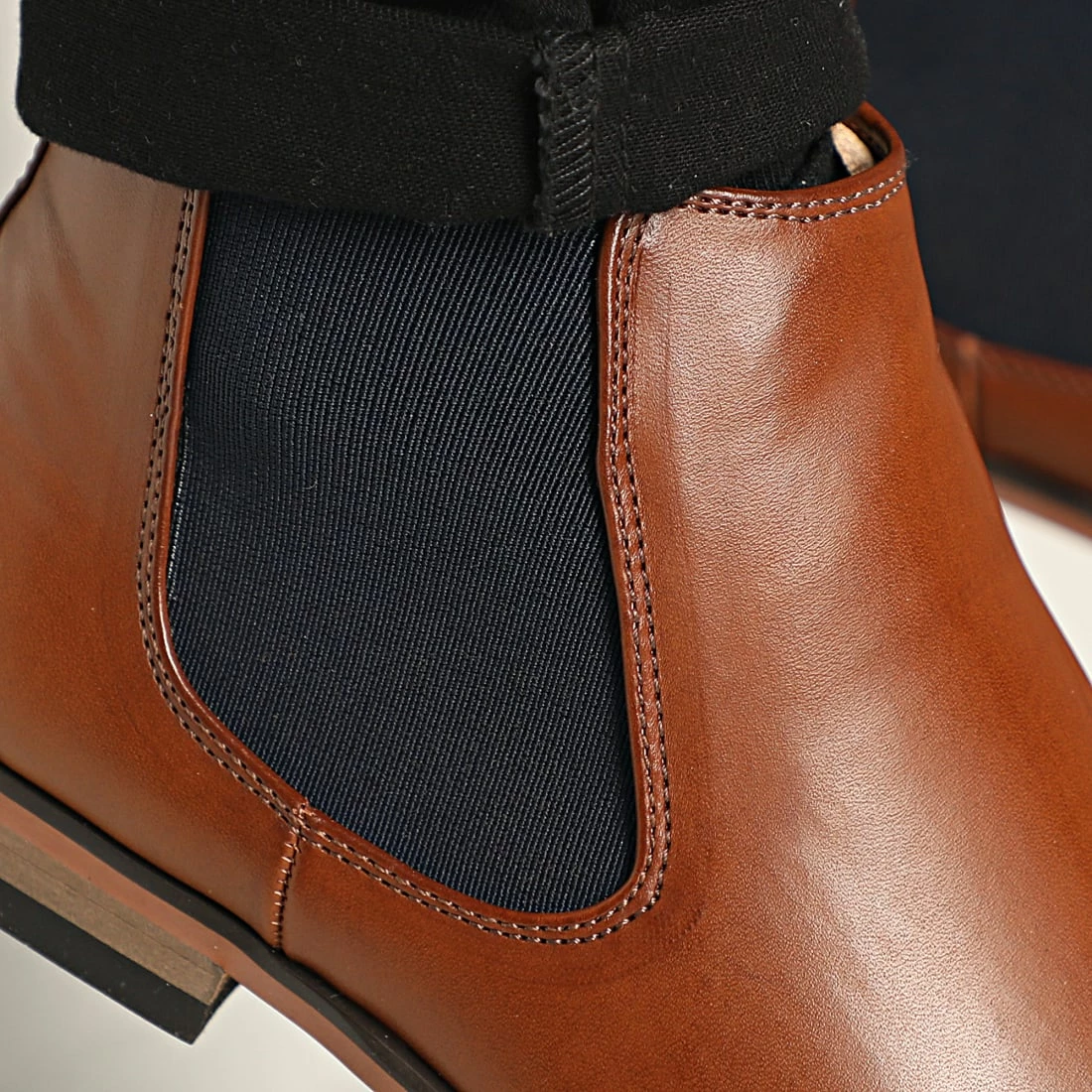 Remise 🛒 Chelsea 🥾 Boots GH3072 Marron Clair de Classic Series 💯 4 Remise 🛒 Chelsea 🥾 Boots GH3072 Marron Clair de Classic Series 💯 – Image 2