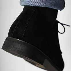 Grosses soldes ❤️ Chaussures U558 Noir de Classic Series ✔️ -Classic Series Soldes classic series 214820 U558 38S NOIR 20200305T103536 04