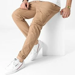 Meilleur prix 👍 Pantalon Jogging 2418 Marron de Classic Series ❤️ 8 Meilleur prix 👍 Pantalon Jogging 2418 Marron de Classic Series ❤️ -Classic Series Soldes classic series 254794 2418 MARRON 20210315T161515 03