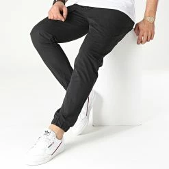 Vente flash 😀 Pantalon Jogging 2418 Noir de Classic Series 👏 -Classic Series Soldes classic series 254795 2418 BLACK 20210326T151815 03