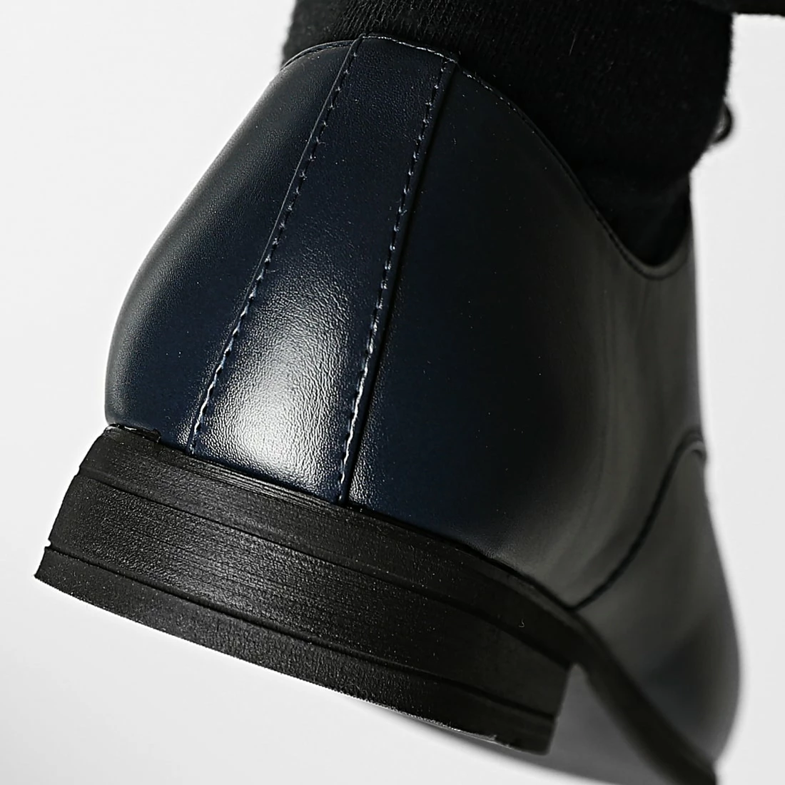 Meilleure vente ✔️ Chaussures U558 Bleu Marine de Classic Series 🤩 6 Meilleure vente ✔️ Chaussures U558 Bleu Marine de Classic Series 🤩 – Image 4