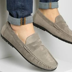 Le moins cher 🎉 Mocassins UM101 Gris de Classic Series 👏