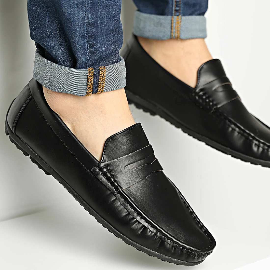 Le moins cher 🤩 Mocassins UM103 Noir de Classic Series 🛒 3 Le moins cher 🤩 Mocassins UM103 Noir de Classic Series 🛒