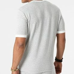 Acheter 🧨 Ensemble Tee 👕 Shirt Short A Carreaux 157T Gris Blanc de Classic Series 😀 -Classic Series Soldes classic series 270733 ENS G21 157T GRI 20210624T141242 04