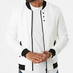 Vente flash ✔️ Bomber LP17825 Blanc de Classic Series ✔️ -Classic Series Soldes classic series 285099 LP17825 K WHITE BLACK 20210922T152239 03