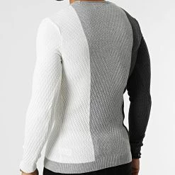 Meilleur prix 👏 Pull 2572 Blanc Gris Anthracite Gris Clair de Classic Series 🎁 -Classic Series Soldes classic series 292769 2572 GRIS 20211126T164054 04