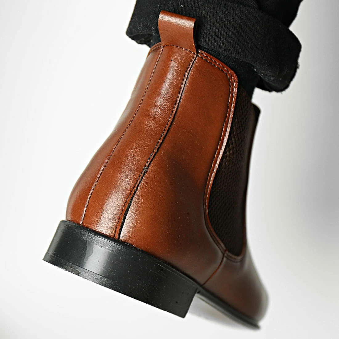 De gros 👏 Chelsea 🥾 Boots C26-03 Marron de Classic Series 💯 6 De gros 👏 Chelsea 🥾 Boots C26-03 Marron de Classic Series 💯 – Image 4