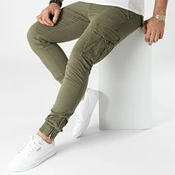 Top 10 😍 Jogger Pant Slim HX-7808 Vert Kaki de Classic Series 🔥 -Classic Series Soldes classic series 299799 HX 7808 ARMY 20220126T143022 03