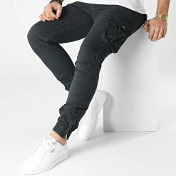 De gros ✔️ Jogger Pant JW-5343 Bleu Marine de Classic Series 🌟 8 De gros ✔️ Jogger Pant JW-5343 Bleu Marine de Classic Series 🌟 -Classic Series Soldes classic series 299867 JW 5343 4 20220127T161657 03