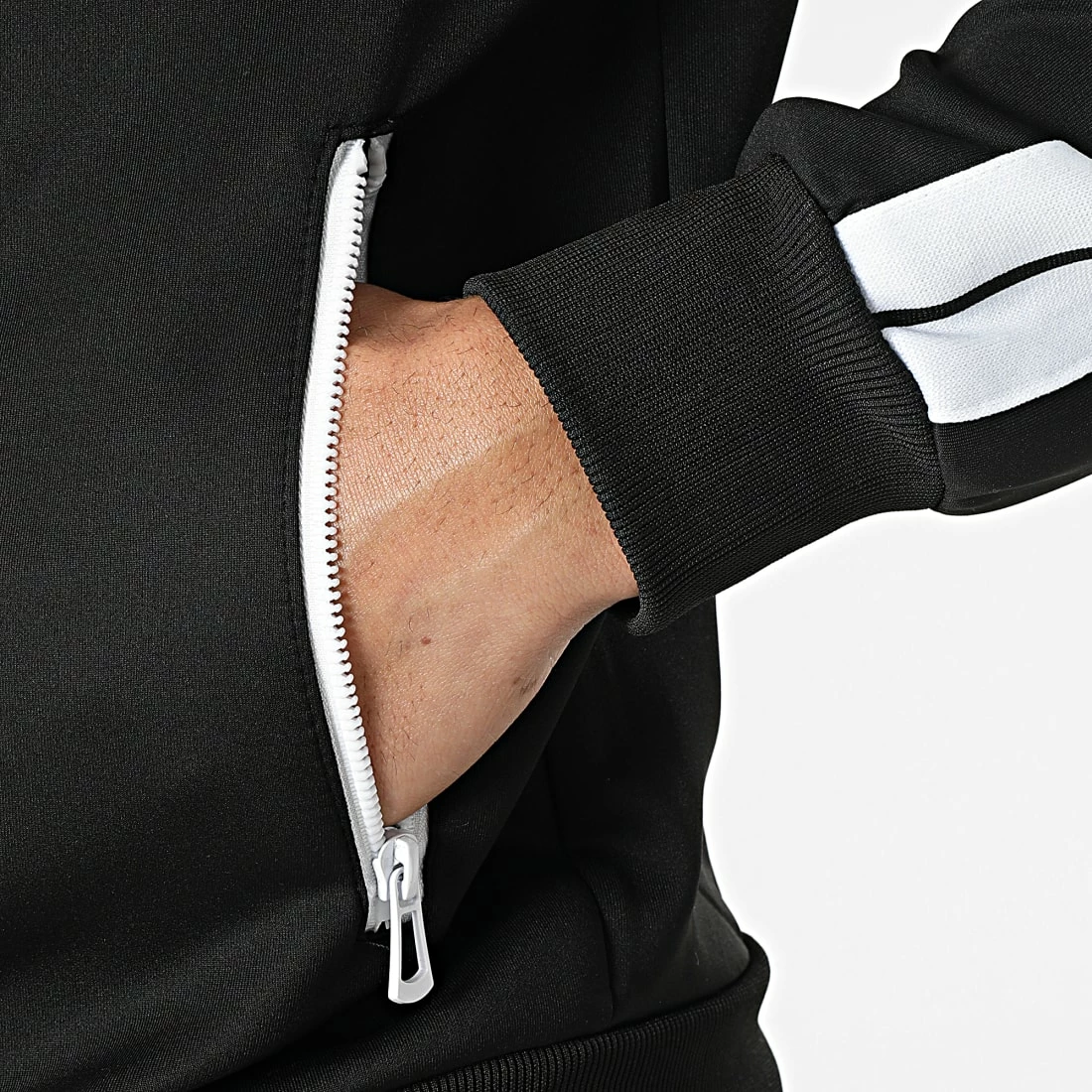 Promo 😀 Ensemble Jogging A Bandes T-720 Noir de Classic Series 🥰 4 Promo 😀 Ensemble Jogging A Bandes T-720 Noir de Classic Series 🥰 – Image 2