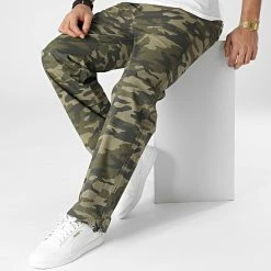 Les meilleures critiques de ⭐ Jogger Pant Camouflage Mili Vert Kaki de Classic Series 👏 -Classic Series Soldes classic series 300860 AW21 COLL 02 004 CAMO 20220301T143133 03