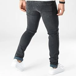 Les meilleures critiques de 😍 Jean Slim 7771 Noir de Classic Series 🥰 -Classic Series Soldes classic series 307055 7771 BLACK 20220304T160316 04