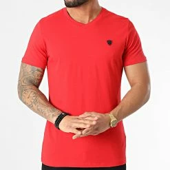 Sortie ❤️ Tee 👚 Shirt Col V 2820 Rouge de Classic Series 🤩 -Classic Series Soldes classic series 307273 2820 RED 20220303T161951 03