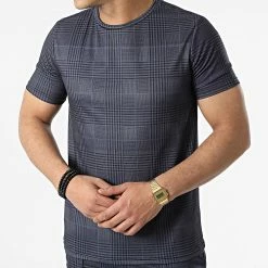 Le moins cher 🎁 Ensemble Tee 👕 Shirt Et Short Jogging CH10 Bleu Marine de Classic Series 😍 -Classic Series Soldes classic series 309583 CH010 BLACK 20220318T161819 02