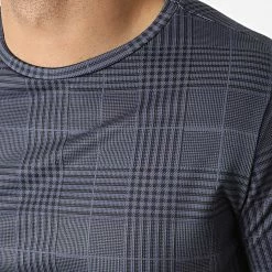 Le moins cher 🎁 Ensemble Tee 👕 Shirt Et Short Jogging CH10 Bleu Marine de Classic Series 😍 -Classic Series Soldes classic series 309583 CH010 BLACK 20220318T161821 03