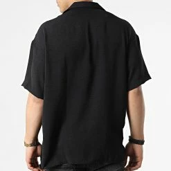 Les meilleures critiques de 🧨 Chemise Manches Courtes FT-7002 Noir de Classic Series ⭐ -Classic Series Soldes classic series 310588 FT 7002 BLACK 20220328T162100 04