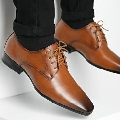 Budget 🎁 Chaussures UF88524 Marron de Classic Series ⌛