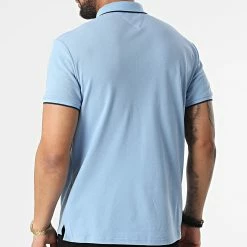 Meilleure affaire ✨ Polo A Manches Courtes P2218 Bleu Clair de Classic Series 🌟 -Classic Series Soldes classic series 315751 P2218 AZUZ NOCHE 20220421T161558 04