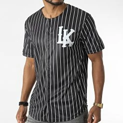 Coupon 🧨 Chemise Manches Courtes Col Rond A Rayures 5925 Noir Blanc de Classic Series ⌛