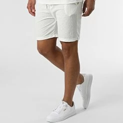 Budget 🎉 Ensemble Tee 👕 Shirt Poche Poitrine Et Short Jogging PP6001-6002 Beige Clair de Classic Series ⭐ -Classic Series Soldes classic series 317470 ENS 6001 6002 WHITE 20220506T154339 05