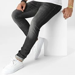 Sortie ⭐ Jean Slim 5146 Noir de Classic Series 🔔 -Classic Series Soldes classic series 317596 5146 4 20220429T160629 03
