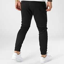 Nouveau 💯 Pantalon Jogging 7913 Noir de Classic Series ⌛ 9 Nouveau 💯 Pantalon Jogging 7913 Noir de Classic Series ⌛ -Classic Series Soldes classic series 318039 7913 BLACK 20220510T140724 04