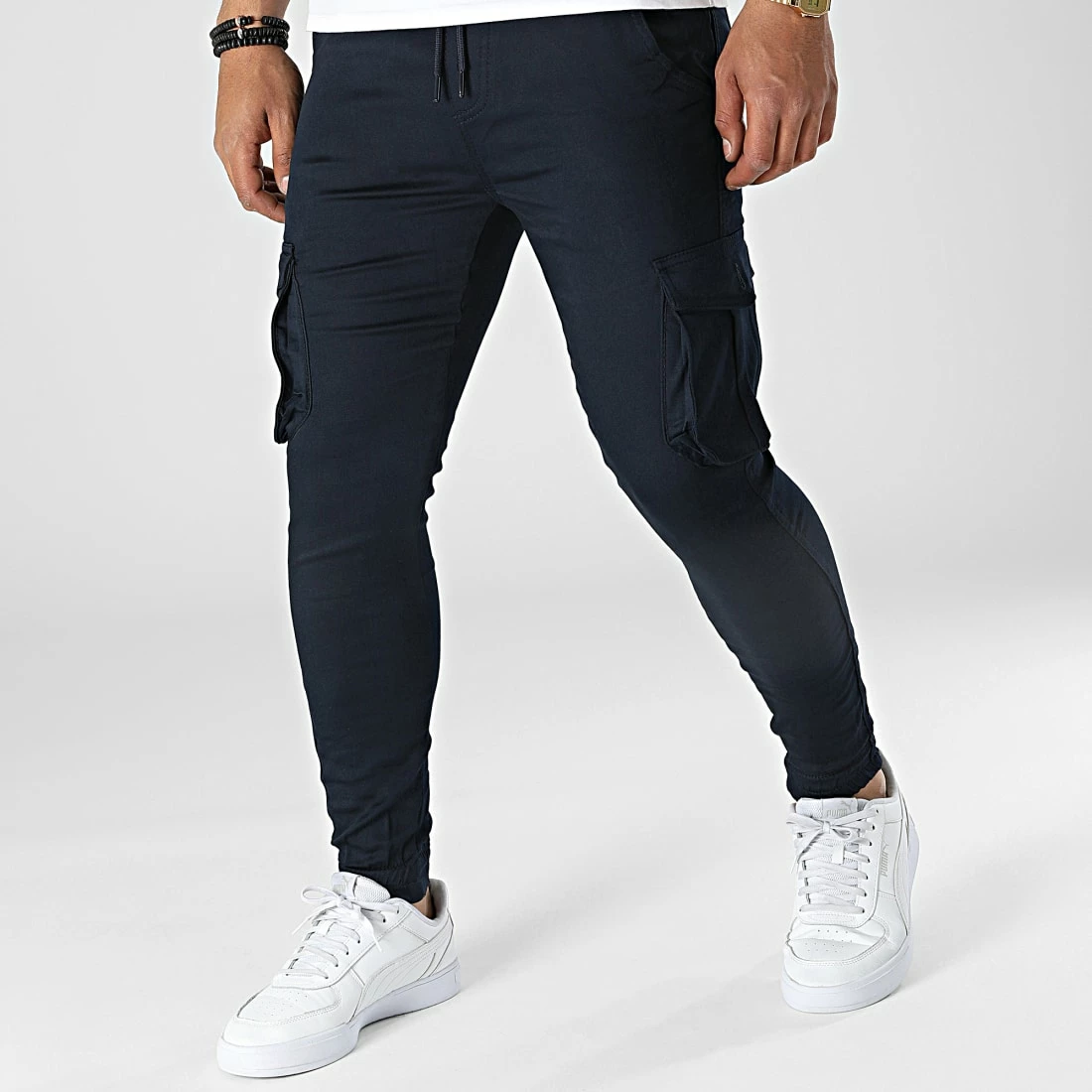 Grosses soldes ✨ Jogger Pant WKN-2010 Bleu Marine de Classic Series ✔️ 3 Grosses soldes ✨ Jogger Pant WKN-2010 Bleu Marine de Classic Series ✔️