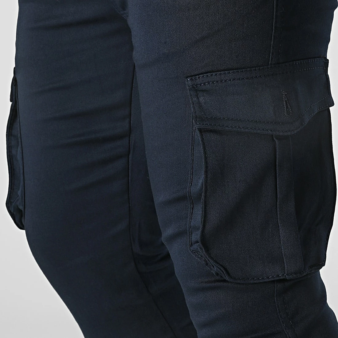 Grosses soldes ✨ Jogger Pant WKN-2010 Bleu Marine de Classic Series ✔️ 4 Grosses soldes ✨ Jogger Pant WKN-2010 Bleu Marine de Classic Series ✔️ – Image 2