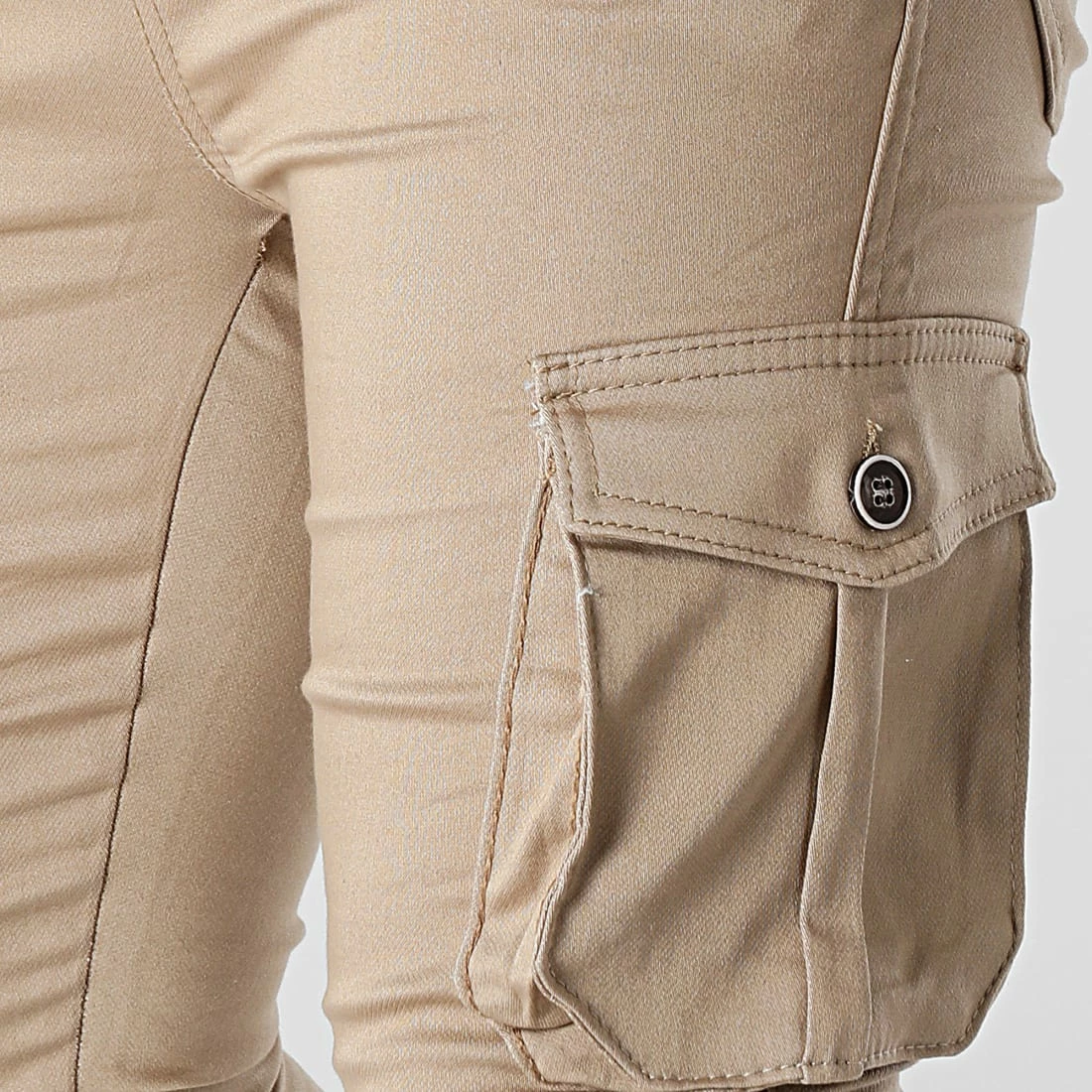 Coupon 💯 Jogger Pant WKN-2010 Beige de Classic Series ✨ 4 Coupon 💯 Jogger Pant WKN-2010 Beige de Classic Series ✨ – Image 2