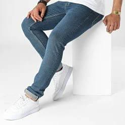 Meilleur prix 🧨 Jean Slim 7871 Bleu Denim de Classic Series ❤️ -Classic Series Soldes classic series 318273 7871 BLUE 2 20220510T140432 03