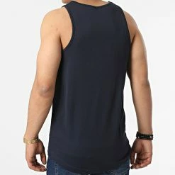 Meilleur prix 💯 Débardeur JC007 Bleu Marine de Classic Series ⭐ 8 Meilleur prix 💯 Débardeur JC007 Bleu Marine de Classic Series ⭐ -Classic Series Soldes classic series 318804 JC007 FRENCH NAVY 20220517T160018 04