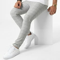Nouveau 🎉 Pantalon Carreaux DJ2286 Gris Chiné de Classic Series 🎉 8 Nouveau 🎉 Pantalon Carreaux DJ2286 Gris Chiné de Classic Series 🎉 -Classic Series Soldes classic series 321160 2286 20220603T140734 03