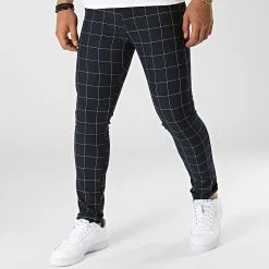 Grosses soldes ⭐ Pantalon Carreaux DJ2287 Bleu Marine de Classic Series 🤩