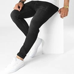 Tout neuf 👍 Jean Skinny 15371 Noir de Classic Series 🛒 8 Tout neuf 👍 Jean Skinny 15371 Noir de Classic Series 🛒 -Classic Series Soldes classic series 321204 15371 20220531T153137 03