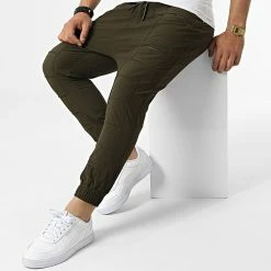 Meilleur prix 🥰 Jogger Pant Y007 Vert Kaki de Classic Series 🛒 -Classic Series Soldes classic series 321326 Y007 HAKI 20220603T140624 03