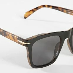 Les meilleures critiques de 😀 Lunettes De Soleil 026124 Noir Fauve de Classic Series ✔️ -Classic Series Soldes classic series 323274 026124 NOIR ECAILLE 20220609T144348 02