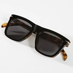 Les meilleures critiques de 😀 Lunettes De Soleil 026124 Noir Fauve de Classic Series ✔️ -Classic Series Soldes classic series 323274 026124 NOIR ECAILLE 20220609T144350 04