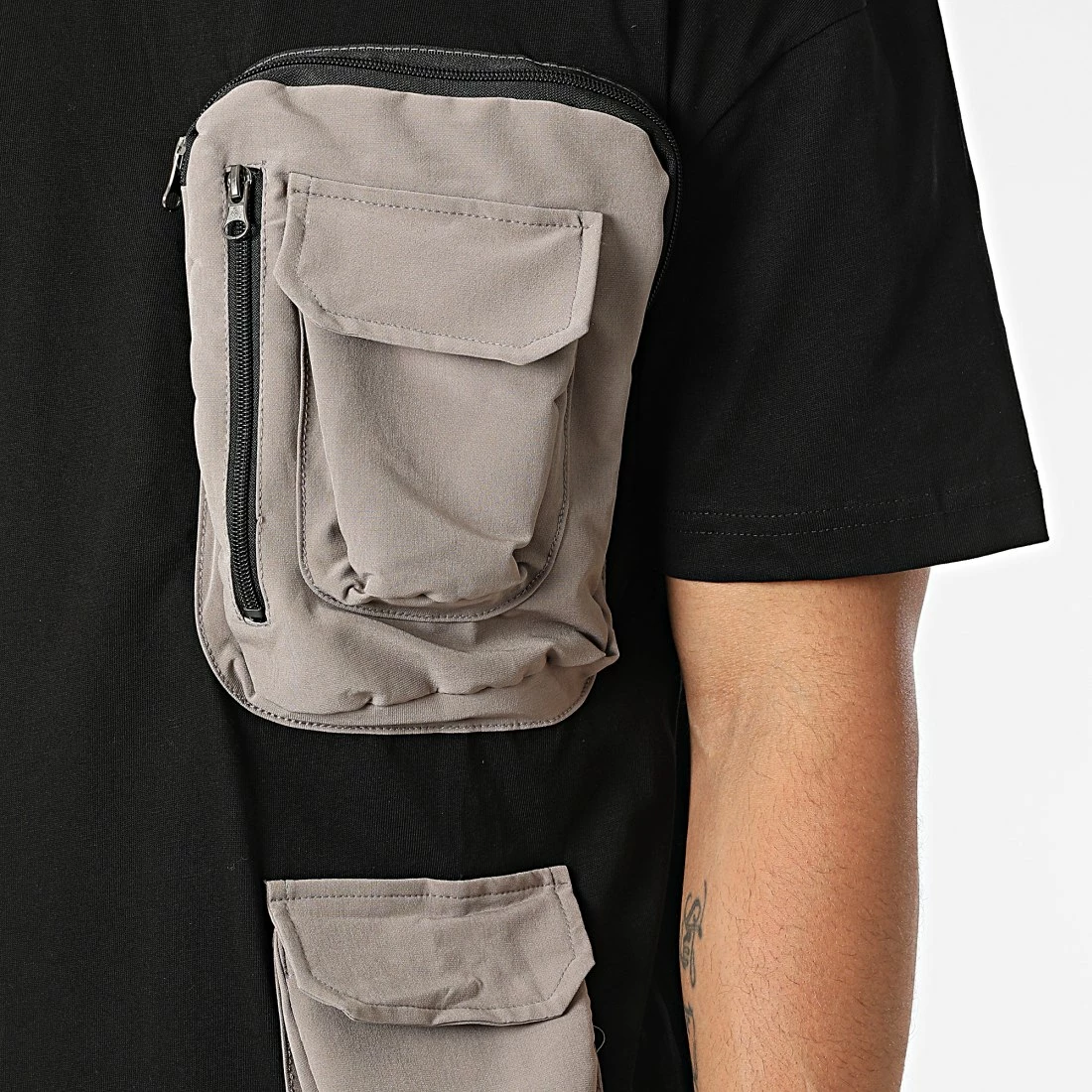 Nouveau ⭐ Ensemble Tee 👕 Shirt Poche Et Pantalon Jogging F22-908T Noir Gris de Classic Series 🤩 4 Nouveau ⭐ Ensemble Tee 👕 Shirt Poche Et Pantalon Jogging F22-908T Noir Gris de Classic Series 🤩 – Image 2