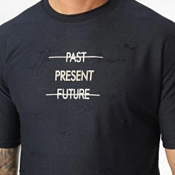 Tout neuf ❤️ Tee 👕 Shirt EXO301 Bleu Marine de Classic Series 😉 -Classic Series Soldes classic series 324238 EXO301 NAVY 20220620T151014 02