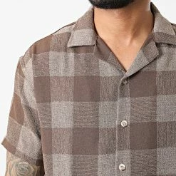 Meilleur prix 🤩 Ensemble Chemise Manches Courtes Et Pantalon Jogging PP021 Marron de Classic Series 👏 -Classic Series Soldes classic series 324310 PP021 MARRON 20220630T152006 02