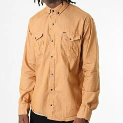 Promo ✔️ Chemise Manches Longues W-323 Camel de Classic Series ✨