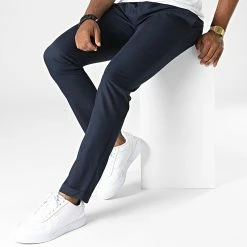 Vente flash 👍 Pantalon Chino 99000 Bleu Marine de Classic Series 🎁 8 Vente flash 👍 Pantalon Chino 99000 Bleu Marine de Classic Series 🎁 -Classic Series Soldes classic series 329204 OWEN 99000 NAVY 20220726T154944 03