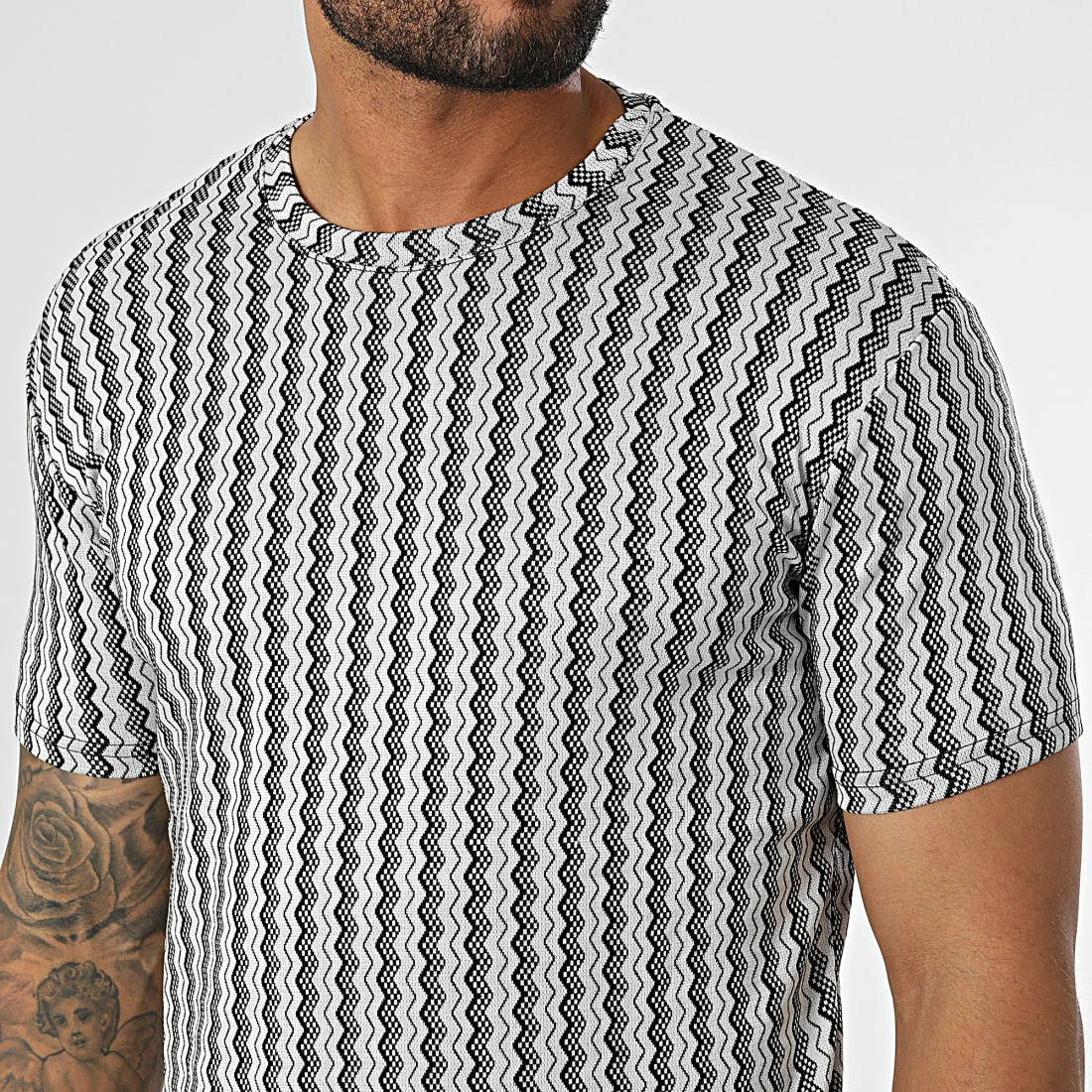 Budget 🌟 Tee 👚 Shirt LM461 Blanc Noir de Classic Series 🥰 4 Budget 🌟 Tee 👚 Shirt LM461 Blanc Noir de Classic Series 🥰 – Image 2