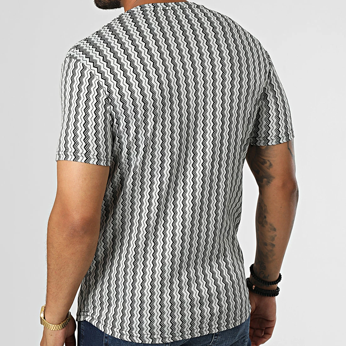 Budget 🌟 Tee 👚 Shirt LM461 Blanc Noir de Classic Series 🥰 6 Budget 🌟 Tee 👚 Shirt LM461 Blanc Noir de Classic Series 🥰 – Image 4