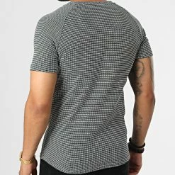 Les meilleures critiques de ✔️ Tee 👚 Shirt LM518 Vert Blanc de Classic Series 🎉 -Classic Series Soldes classic series 329609 LM518 KAKI 20220728T140855 04