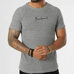 Meilleur prix 🛒 Tee 👚 Shirt LM518 Gris Blanc de Classic Series 🛒 -Classic Series Soldes classic series 329641 LM518 BEYAZ 20220727T163101 03