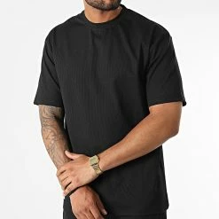 Offres 👏 Ensemble Tee 👕 Shirt Et Pantalon Jogging MAX009 Noir de Classic Series 🛒 8 Offres 👏 Ensemble Tee 👕 Shirt Et Pantalon Jogging MAX009 Noir de Classic Series 🛒 -Classic Series Soldes classic series 329712 MAX009 BLACK 20220729T155745 03