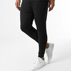 Offres 👏 Ensemble Tee 👕 Shirt Et Pantalon Jogging MAX009 Noir de Classic Series 🛒 9 Offres 👏 Ensemble Tee 👕 Shirt Et Pantalon Jogging MAX009 Noir de Classic Series 🛒 -Classic Series Soldes classic series 329712 MAX009 BLACK 20220729T155746 04